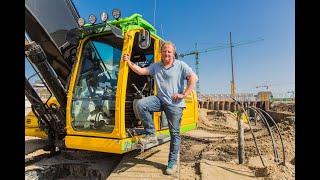 Kobelco SK260LC-10 met verlengde giek van Van Schie in de praktijk