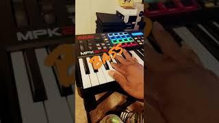 Akai MPC One R&B Beat (BASS)