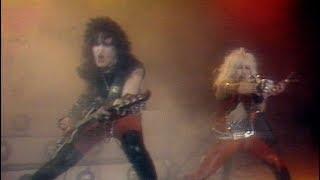 Mötley Crüe - Live Wire (Official Music Video)