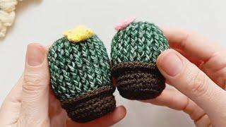 Вяжем кактусы-брелки МК крючком – легко и просто️ Crochet with  #брелок #crochet #amigurumi ##