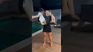 How Girl lifting boy effortlessly #strongwomen #tallgirls #lifting #shortboy #gym #viral