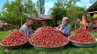 Village Fresh: Homemade Strawberry Marmalade and Baking Sweets 