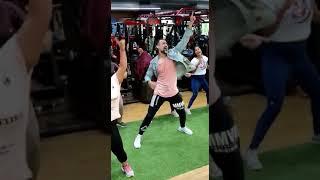 rehan shaikh having fun at the dance rehearsals