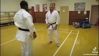 Close quarter karate applications and takedown @iogkf @gojuryukarate #bunkai #selfdefence