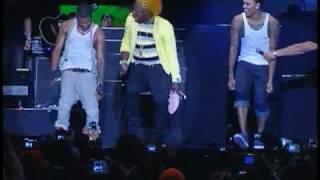 Usher and Chris Brown Dance on Stage Together at Reggae Sumfest 2010