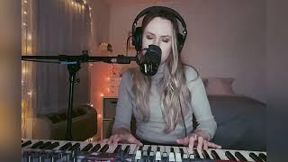 Chelsea Burns - Same Old Thing (Acoustic/Live)