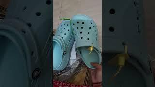 Crocs women solid croslite clogs unboxing