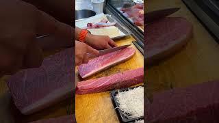Slicing $100 Luxurious Giant Bluefin Tuna OTORO with Precision!  #OtoroMagic #Bluefin#Sushi #黑鮪魚