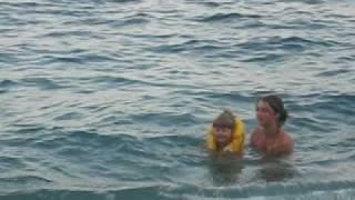 Little Sonya, Mom, and the sea 2