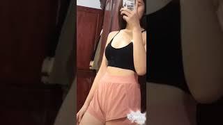 Tiktok cewek bikin ngaceng auto crot hot