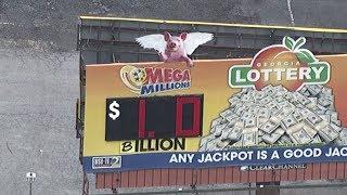 Mega Millions jackpot balloons to $1 billion ahead of drawing