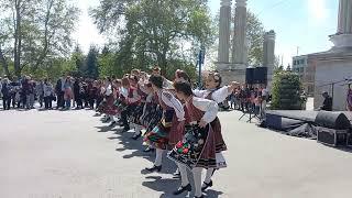 Танцов състав "Дивни танци" - Youth Street Varna – Positive – ЦВЕТНО МИ Е!