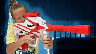 ОБЗОР НЕРФ ФОРТНАЙТ В - AR / Review Nerf Fortnite B-AR Blaster