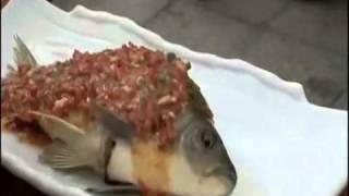 Eating Live Fish - Yum.flv