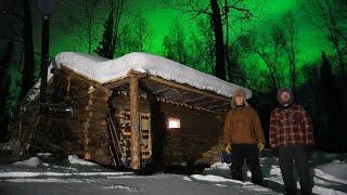 Living in Remote Alaskan Cabin under the Aurora (-28F)