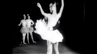 Alicia Markova and Robert Helpmann - A Snippet of a PDD from Act 2 of ‘Swan Lake’ (c1930s)