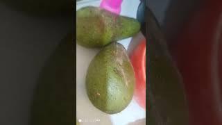 Delicious avocado, MercyNguku The Global Traveller 