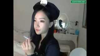 CUTE WEBCAM GIRL MINA PARK
