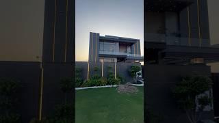 1 kanal House For sale in DHA Lahore…8 crore 80 lac Demand..For info plz call 03004353456