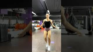 Gym Girl Workout Warn Up #shorts