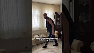 Oğuzhan Alpdoğan - Annenin Misafir Odasına Kimseyi Almaması