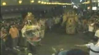 擊鼓及神童表演