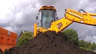 JCB 3CX AT WORK 2