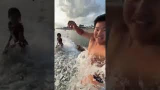 CHALLENGE BERENANG SAMA ANJING DI PANTAI BALI! ‍️