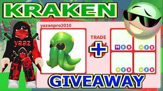 TRADING *NEW* KRAKEN  + HUGE GIVEAWAY  IN THE NEW ADOPT ME OCEAN UPDATE! ROBLOX