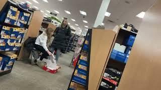 Mom and teen daughter bulge watching shopping!  I know what they want for Christmas  