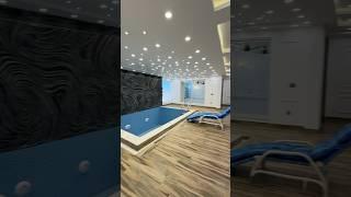 ذرا بیسمٹ کا فُل ویوتو چیک کریں 1 Kanal Most Elegant House with Full Basement Bahria Town Lahore
