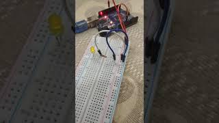 Arduino. Плавное затухание светодиода.