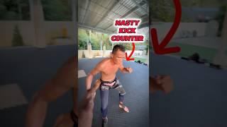 Muay Thai knee dropped him! 🫨
