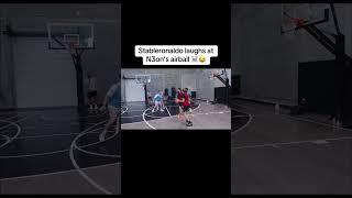 Stableronaldo laughs at N3on’s airball ️ #funny #n3on #n3onclips #stableronaldo #basketball #lol