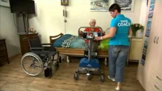 Ergocoach  film: met stalift van bed naar rolstoel