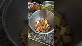 How we make Buffalo Chicken (of the woods) Pizza! #forageharvest #wildfood #offgridliving #foraging