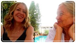 BEAUTY JOURNALIST ALICE HART-DAVIS REVEALS WHAT’S IN HER MAJORCA BEAUTY BAG!!! | BEAUTY TRAVEL VLOG