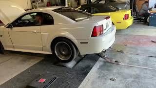 2000 Mustang GT with bolt ons running on the dyno