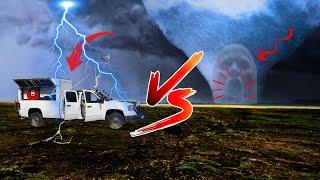 ️ Can this CAR Survive an EF6 Tornado??? Roblox Helicity!