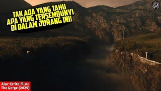 2 SNIPER YANG DITUGASKAN UNTUK MENJAGA JURANG  - Alur Cerita Film The Gorge 2025