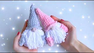 Palm-sized GNOME Chrismas tree toy / Video Tutorial Part 1 / Gnome crochet pattern ETSY