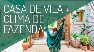 Uma Casa de Vila com Decoração e Marcenaria que Lembram Clima de Fazenda