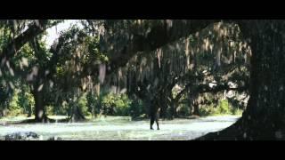 Beautiful Creatures Trailer #2 (stickernews.gr)