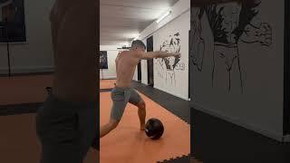 Impressive boxing exercise / Pavel Trusov