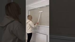 3 dusting hacks you need to try! These will save you time and effort when cleaning  #cleaningtips
