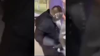 чумной доктор шагает под така така