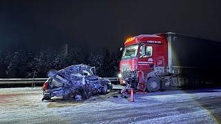 14.12.2024г - «В заносе погубил об КАМАЗ свою супругу». Жуткое ночное ДТП в Иркутской области.