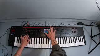 #052: Roland Fantom 07 Demo and Unboxing