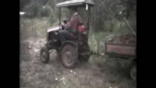 прицеп (Home made tractor).wmv