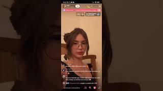 Girl burps nonchalantly on TikTok live #burping #belch #burp #girlburp #burptok #tiktok